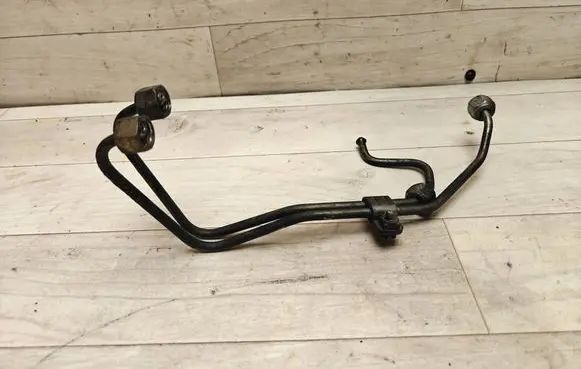Opel Vectra C Fuel injector supply line/pipe 