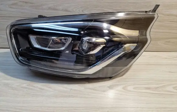 Ford Transit Custom Headlight/headlamp