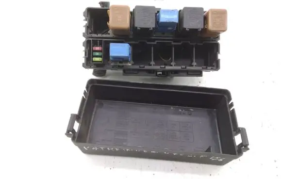 Nissan Pathfinder R51 Fuse module