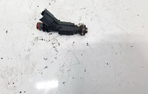 Toyota Corolla Verso E121 Fuel injector 232500D030