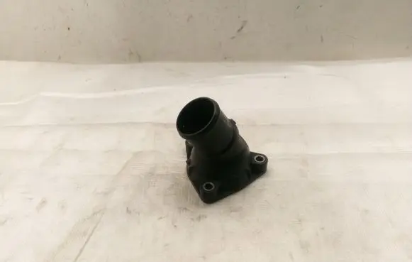 Toyota Corolla Verso AR10 Thermostat housing 163210R011