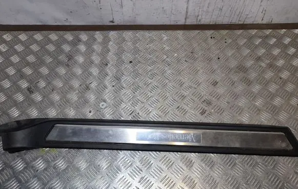 Mercedes-Benz E A207 Front sill trim cover A2076800174