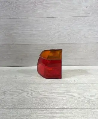 BMW 5 E39 Rear/tail lights 8361671 8371327 091219980739