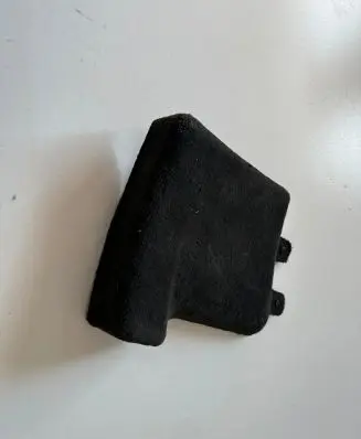 Trunk/boot lower side trim panel