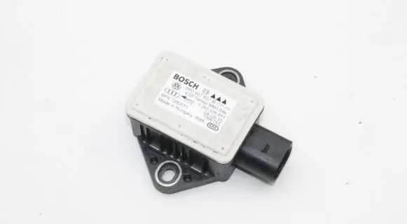Audi A5 8T 8F ESP acceleration yaw rate sensor 8R0907637B