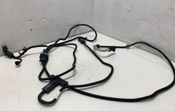 Volkswagen PASSAT B8 AdBlue supply pipe 3Q0131961D
