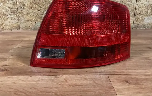 Audi A4 S4 B7 8E 8H Rear/tail lights 154461910R