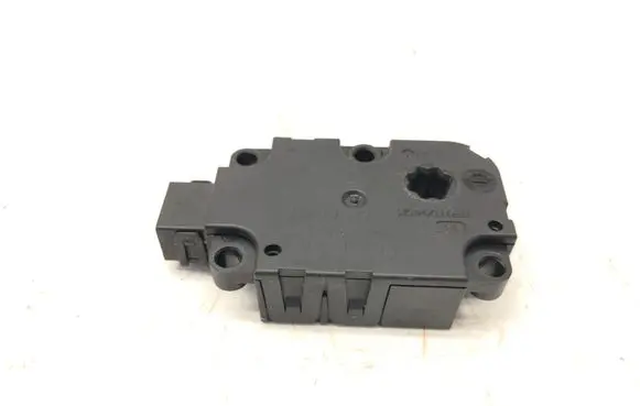 Audi A7 S7 4G Air flap motor/actuator CZ1139300857 ZBAT0045D09 2013011532582