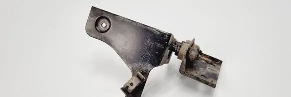 Skoda Fabia Mk1 (6Y) ABS pump bracket 6Q1614235B