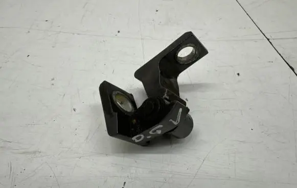 Volkswagen Polo V 6R Rear door upper hinge