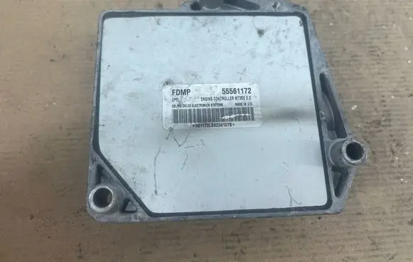 Opel Corsa B Engine control unit/module 55561172 MT35E23