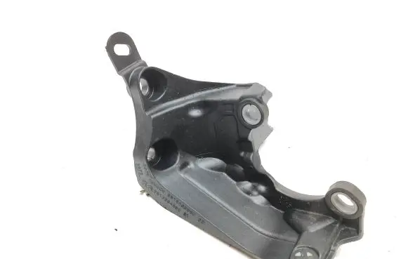 Peugeot 5008 II Other engine bay part 9813294580 9815492580