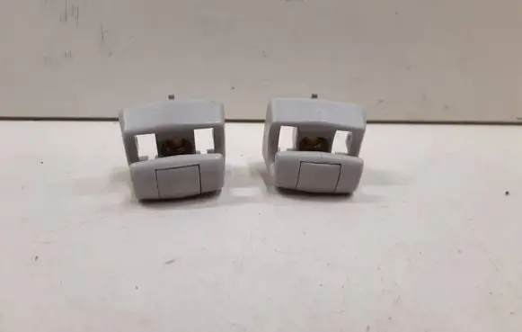 Sun visor clip/hook/bracket