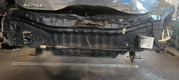 Lexus ES VII XZ10 Rear beam 1L1