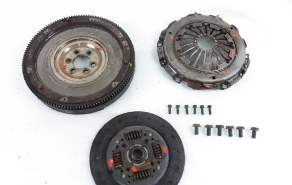 Audi A2 Flywheel 750522 045105273 701519