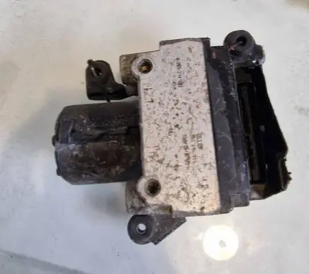 Audi A4 S4 B5 8D ABS Pump 0265214082