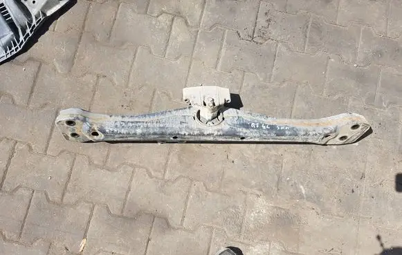 Audi Q7 4L Gearbox mounting bracket