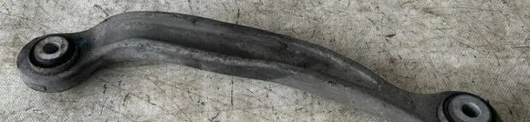 Chrysler 300C Rear control arm 04743241AA