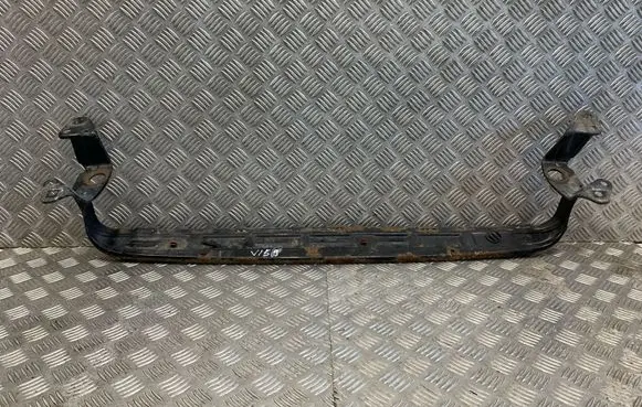 Volvo V50 Radiator mount bracket 30792611