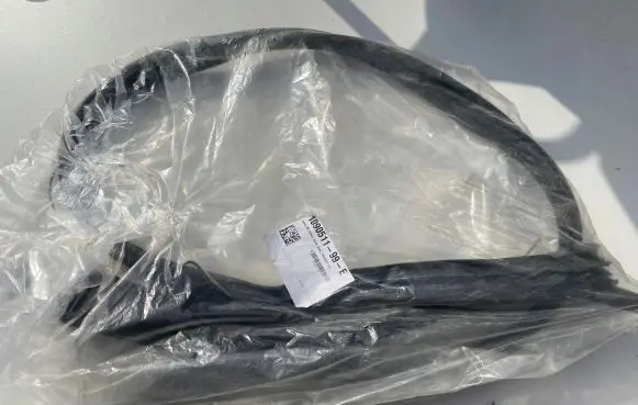 Tesla Model 3 Rubber seal loading door PHS28066