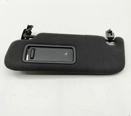 Maserati Levante Sun visor 670047387
