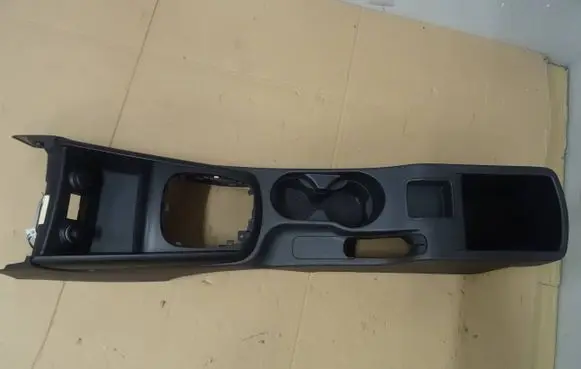 Hyundai i30 Center console 