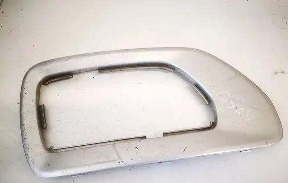 Volvo XC70 Front bumper lower grill 30744506