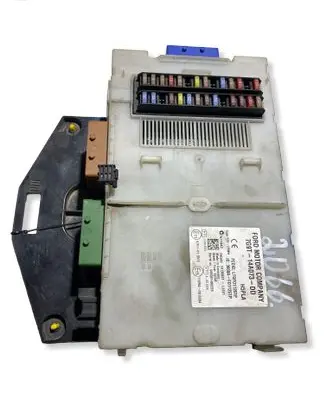 Ford Mondeo MK IV Fuse module 7G9T14A073DD LT0F01125TP 28130621