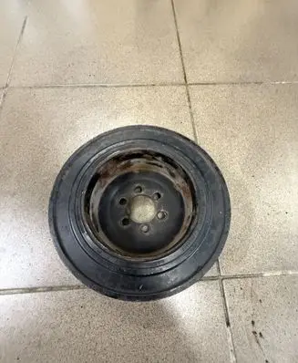 BMW 5 F10 F11 Crankshaft pulley 7546087