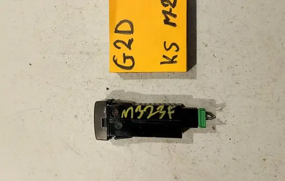 Mazda 626 Other switches/knobs/shifts 12121211