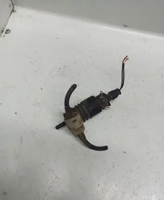Opel Astra G Windscreen/windshield washer pump
