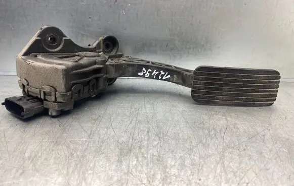 KIA Ceed Accelerator throttle pedal 090823J03338 32700
