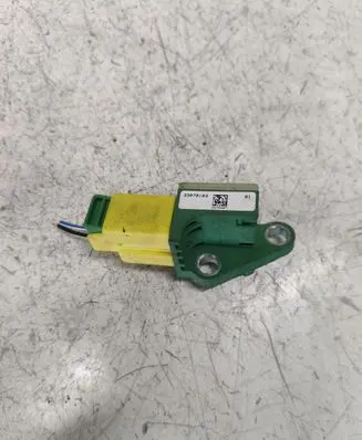 Volkswagen PASSAT B6 Airbag deployment crash/impact sensor