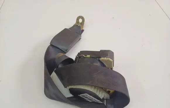 Audi A2 Rear seatbelt 33016606B