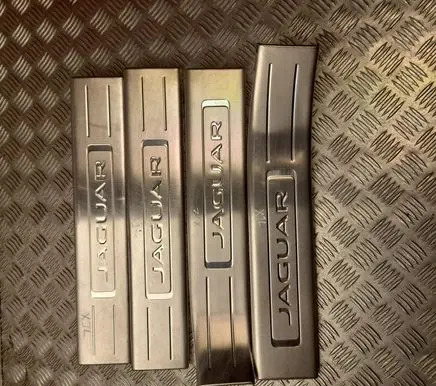 Jaguar XJ X351 Other sill/pillar trim element AW9313201AE