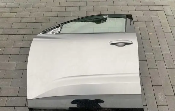 Renault Austral Front door 
