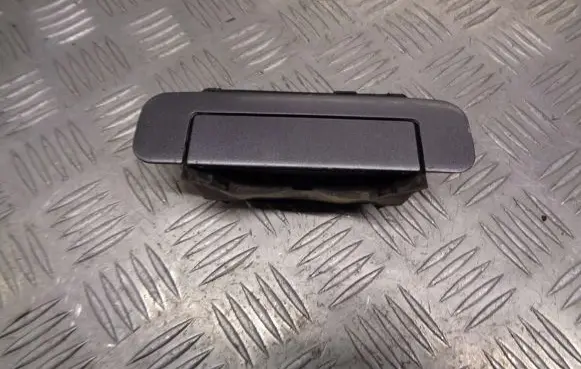 Audi A4 S4 B5 8D Rear door exterior handle 4A0839206F