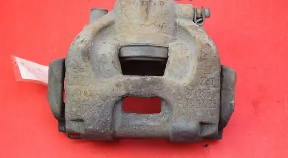 Fiat Croma Front brake caliper