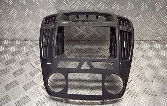 KIA Ceed Dashboard air vent grill cover trim 84740-1H035