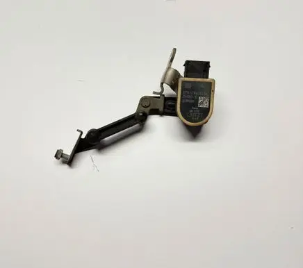 BMW 5 F10 F11 Headlight/headlamp level sensor 6784072