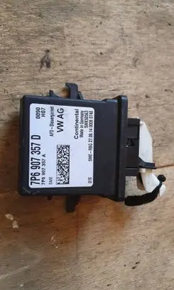 Volkswagen Golf VII Light module LCM 7P6907357D 7P6907357A
