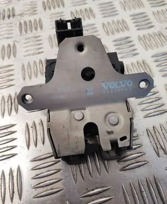 Volvo V60 Tailgate/trunk/boot lock/catch/latch 31335045