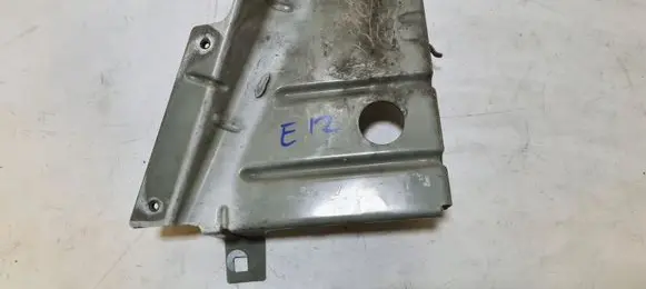 Opel Movano B Fender mounting bracket 631226296r