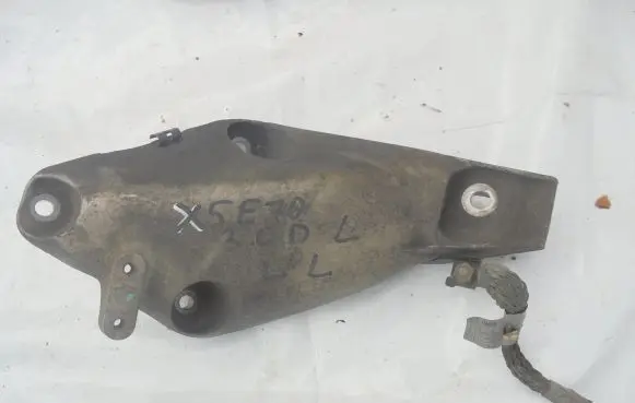 BMW X5 E70 Engine mounting bracket 5484851