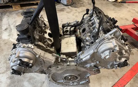 Audi A4 S4 B9 8W Engine CWG 06M103403AF 06M103404AF