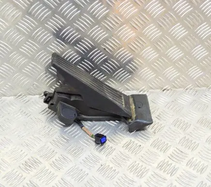 Hyundai Tucson TL Accelerator throttle pedal