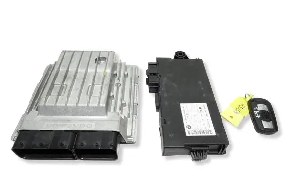 BMW 3 E92 E93 Engine ECU kit and lock set 7583332 72280311 5WK93642