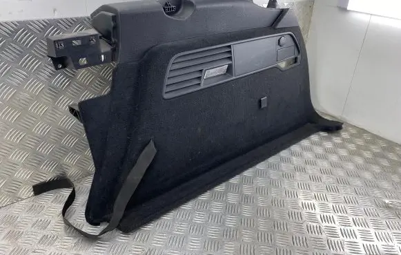 Volkswagen Touareg II Trunk/boot side trim panel 7P6867038