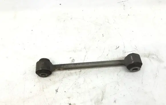 Mercedes-Benz C AMG W205 Rear anti-roll bar/stabilizer link A2133265800