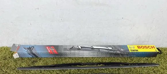 BMW 5 E39 Windshield/front glass wiper blade 3397001539 539